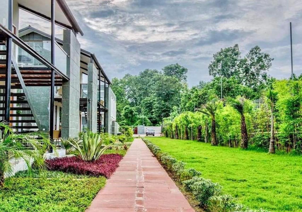 The Cloyster Resort And Spa Ramnagar  Exterior photo